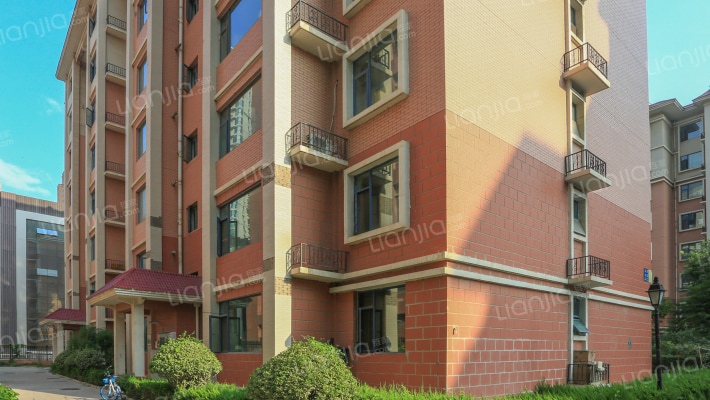 玉原小区外景图