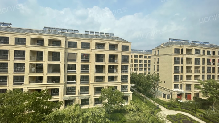 玉兰臻园外景图