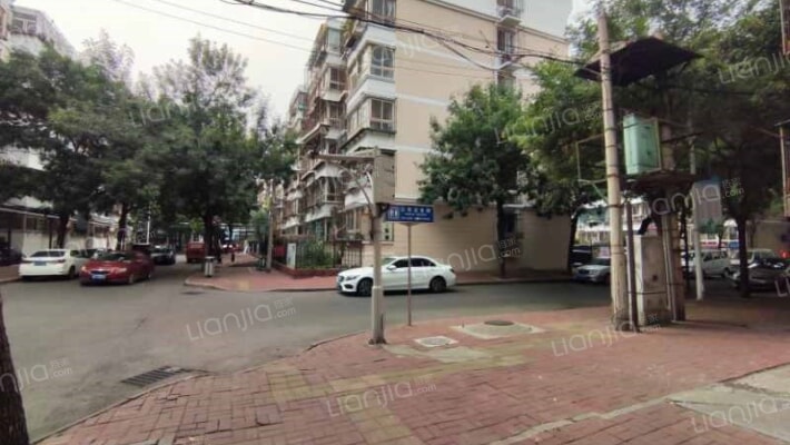 千间小区外景图