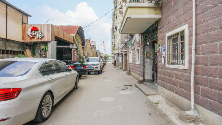 钟南小区外景图