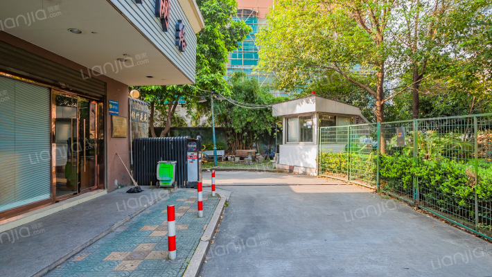 银竹花苑外景图