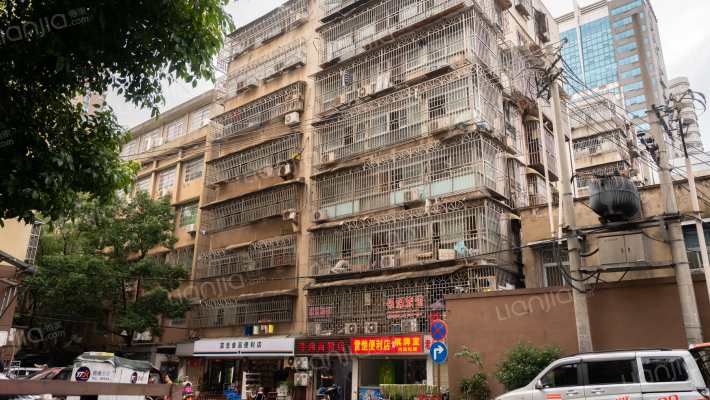 中国建行湖南铁道专业分行宿舍外景图