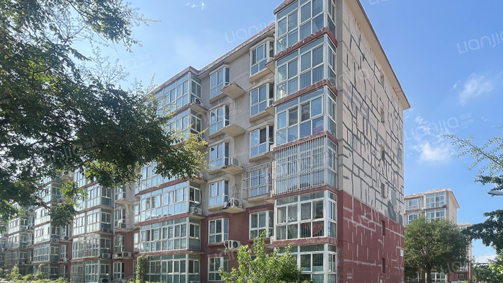 吉祥公寓外景图