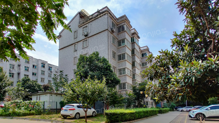 华清泉庄园外景图