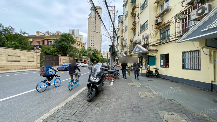 东诸安浜路75弄外景图