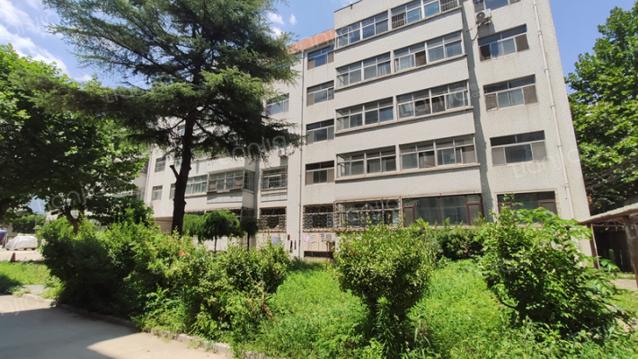 投资公司宿舍外景图