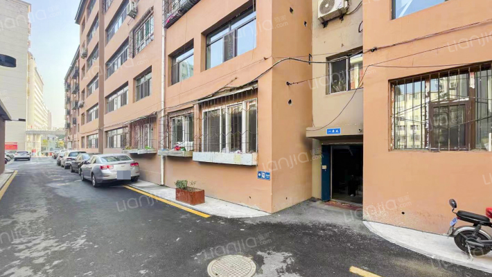 省歌舞团宿舍外景图