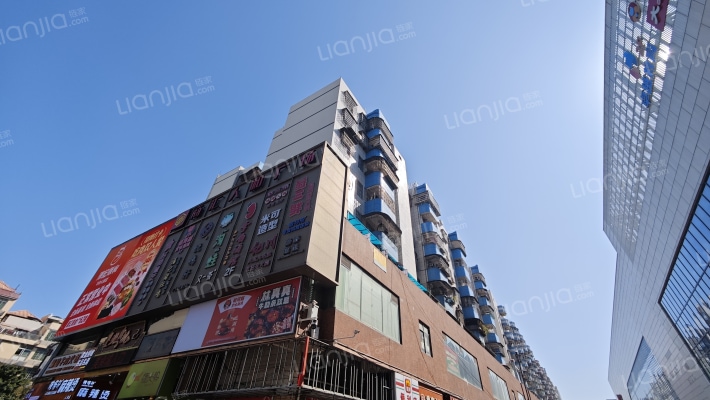 华通商务楼外景图