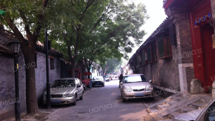 南官房胡同外景图