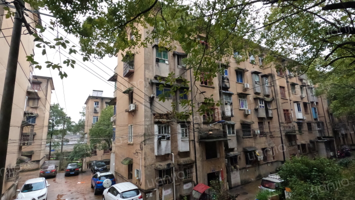 水电二公司宿舍外景图