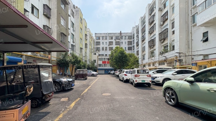 颐苑花园外景图