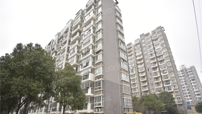 湖滨南苑外景图