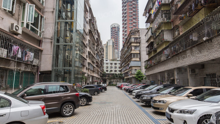 深纺大院外景图