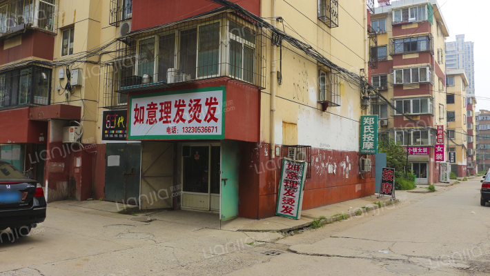 玫瑰园小区外景图