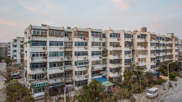 祥和小区外景图