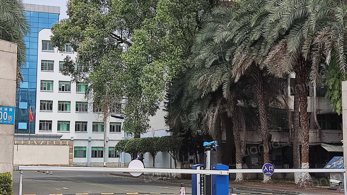 中共海南省委党校外景图