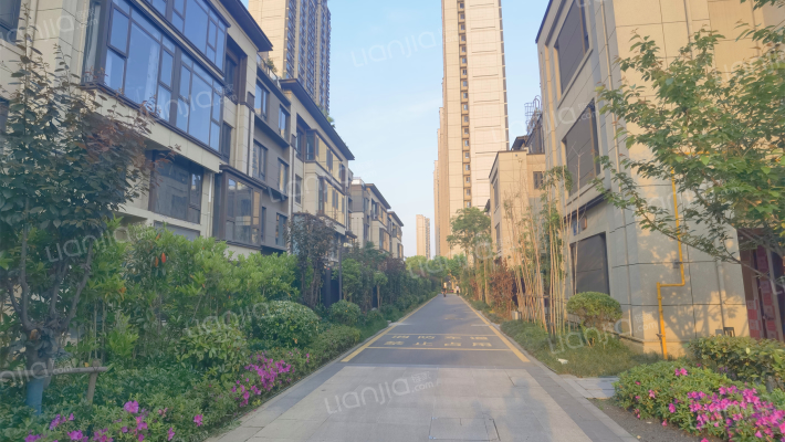 玺悦珑庭外景图