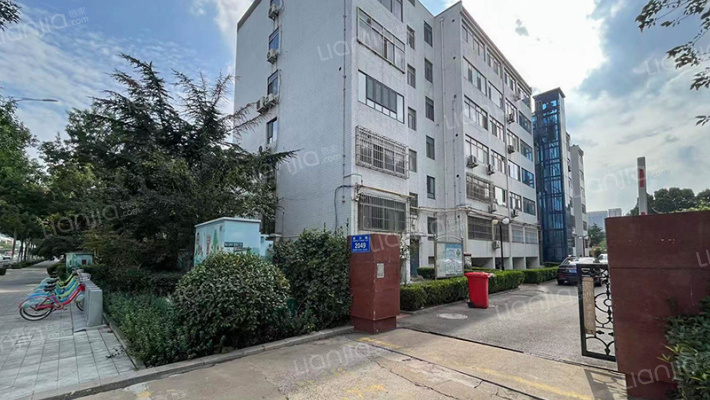 热力公司宿舍外景图