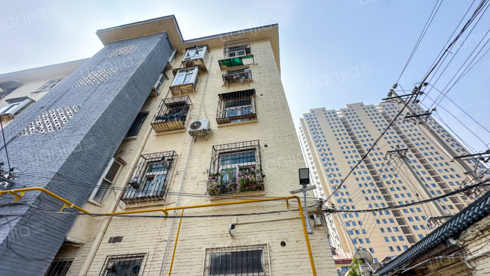 滏西胡同外景图