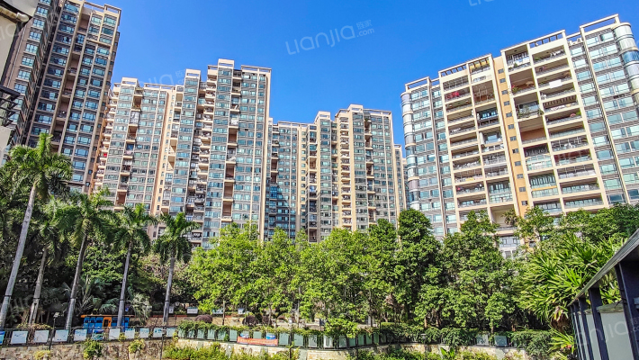 集信名城外景图