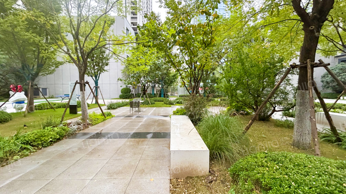 中南君启一期外景图