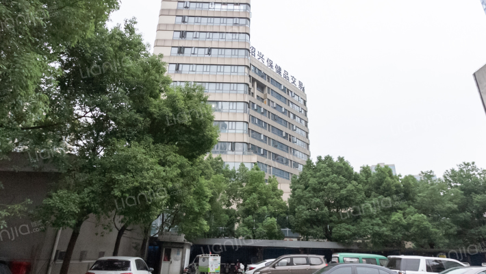 尚湖臻品大厦外景图