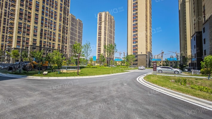 新彭花园外景图