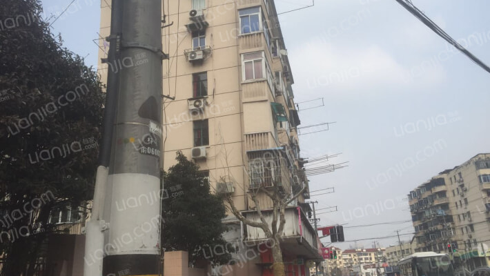 西藏北路693号外景图