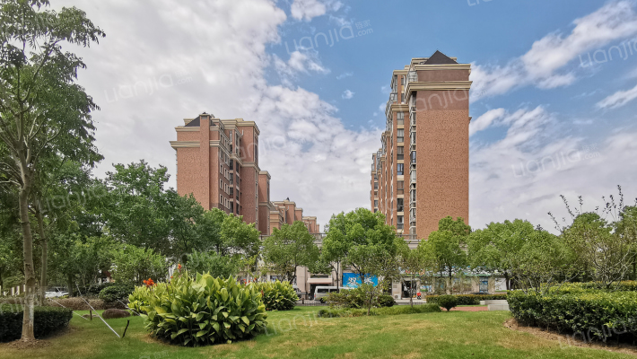 上海新凤凰城房价怎么样新凤凰城房源户型图小区车位交通地址详情分析