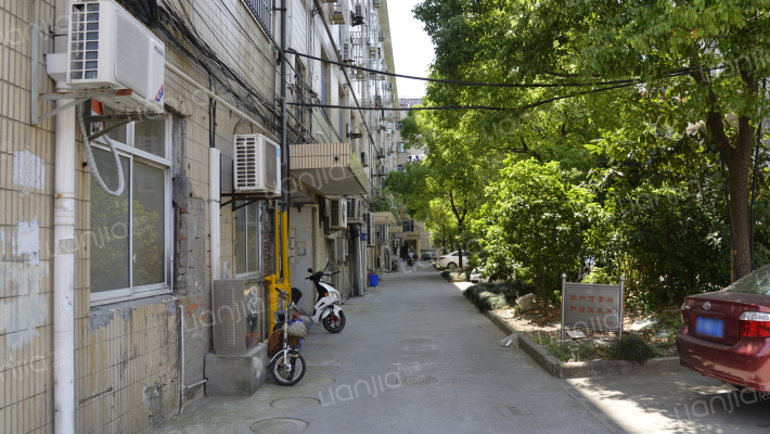 乐都路118弄外景图