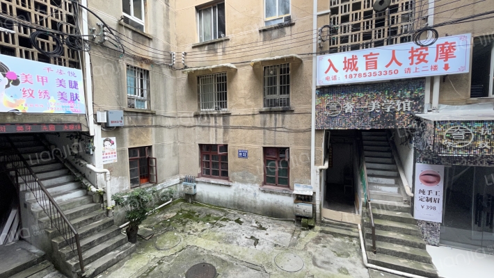 鹿冲关路32号外景图