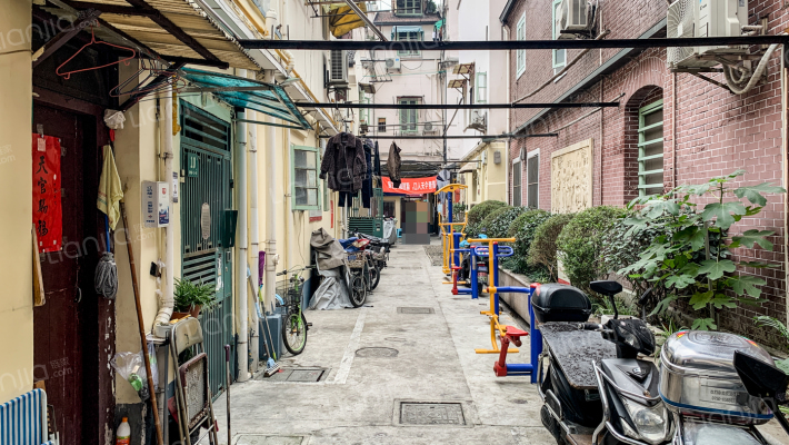 贵州路125号外景图