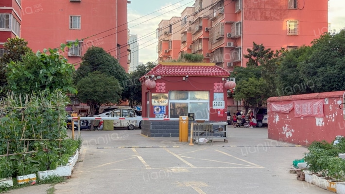 麻纺厂东祥小区外景图