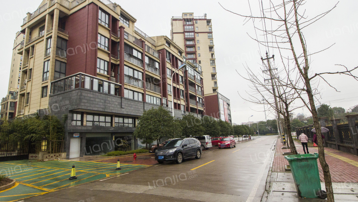 金色华府外景图