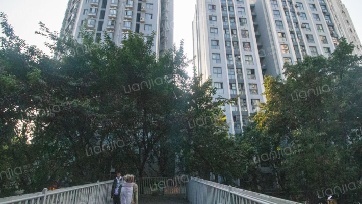 小龙坎新街3到5号外景图