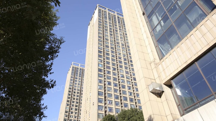 喜盈门范城外景图