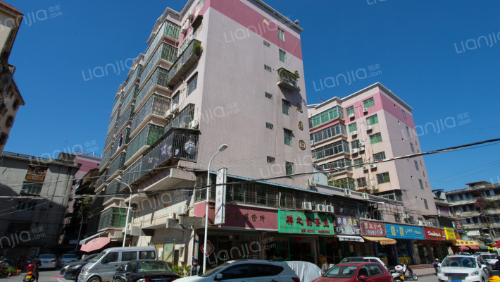 后炉花园外景图