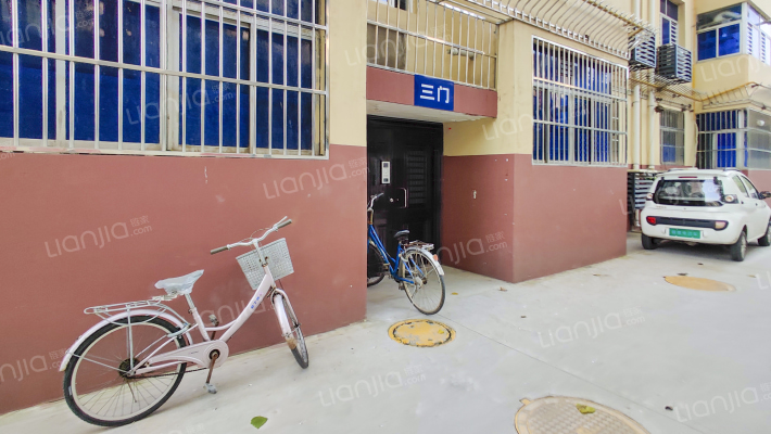 甘亭教委小区外景图