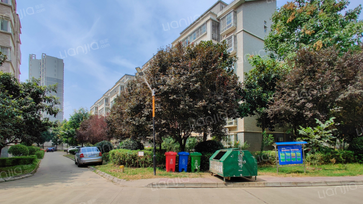 中国临潼石油生活城外景图