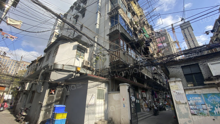 董家渡路450弄外景图