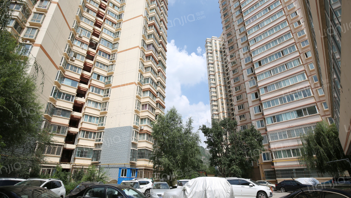 兰滨小区外景图