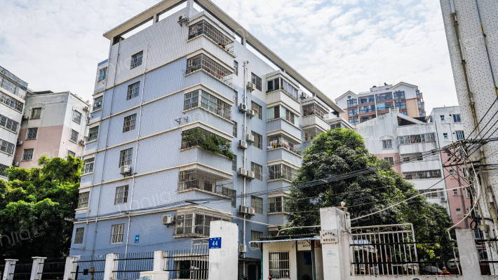 广西南宁机械厂鲁班生活区外景图