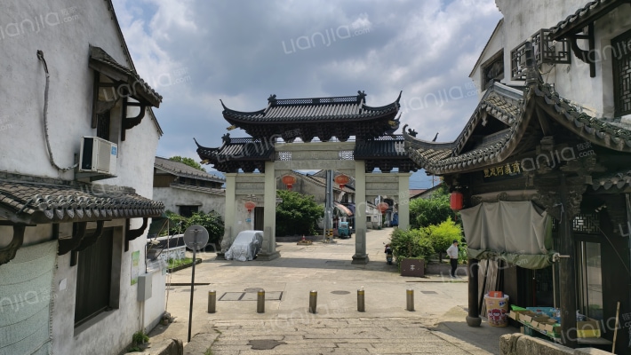 丰惠镇南街外景图