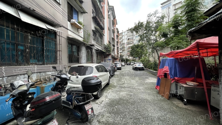 三桥南路70号外景图