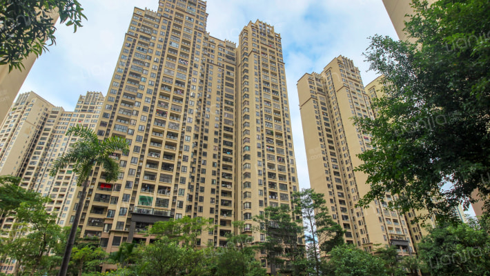 卓越东部蔚蓝海岸7期外景图