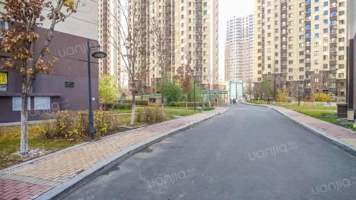 市公务员小区外景图