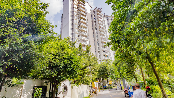 美的·简岸外景图