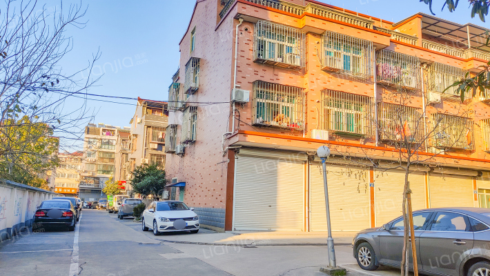 兴安路109号外景图