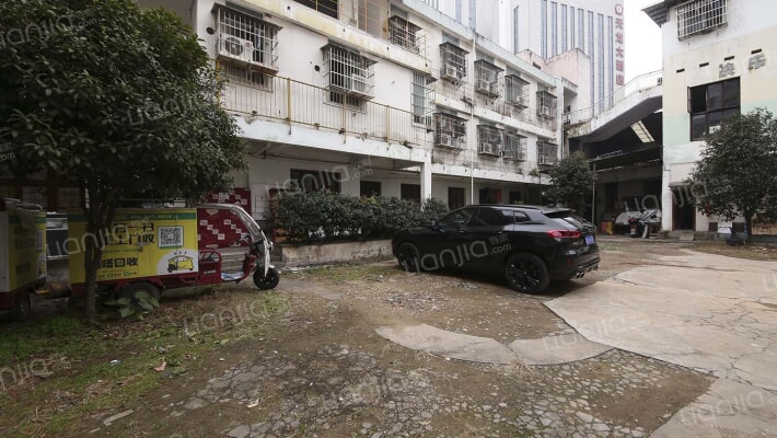 同兴公寓外景图