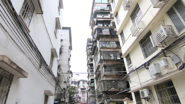 邮电新村外景图